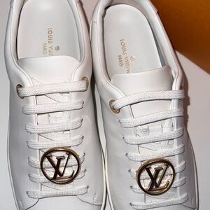 Louis Vuitton White Leather Sneakers with Gold Logo
